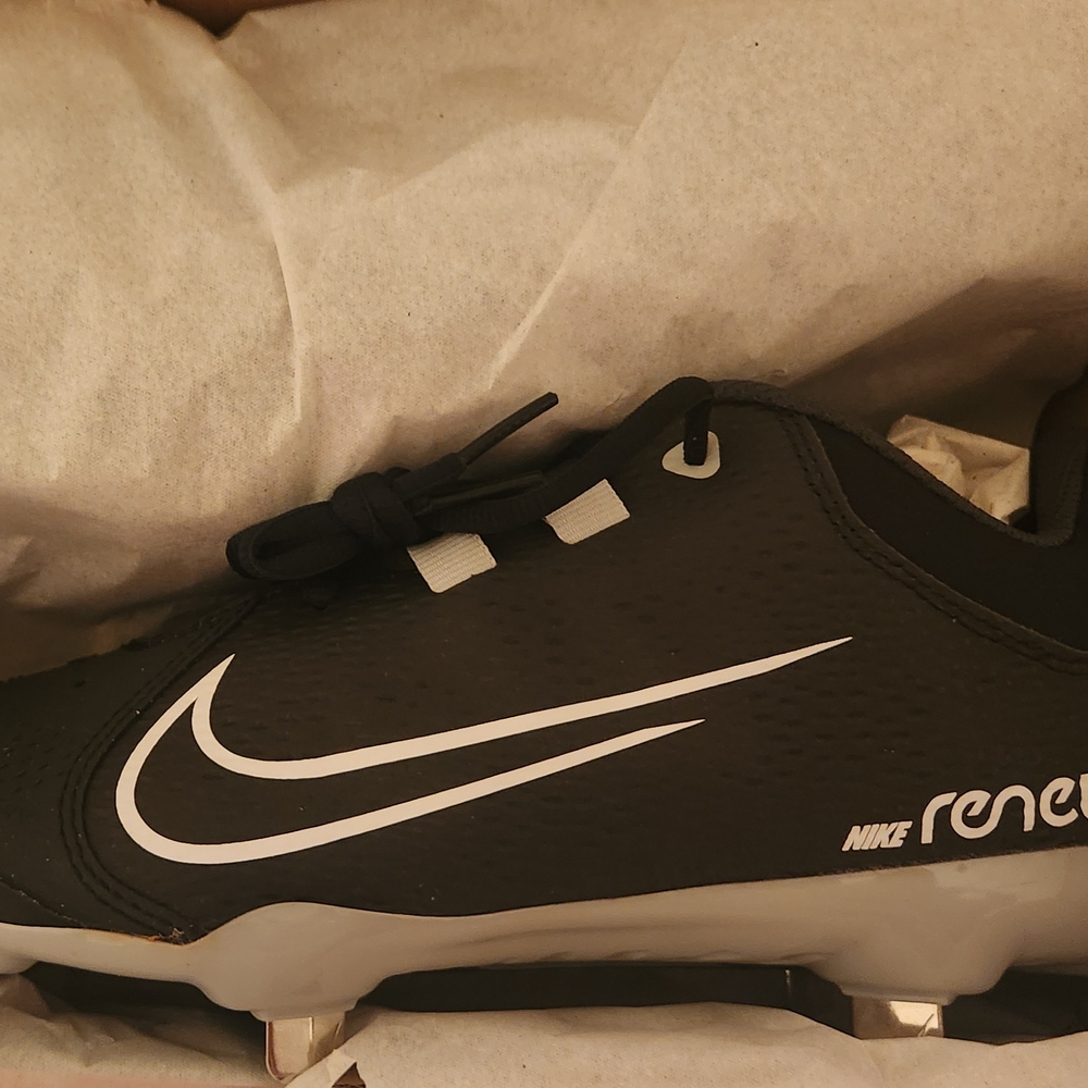 Nike Hyperdiamond 4 Pro Softball Cleats